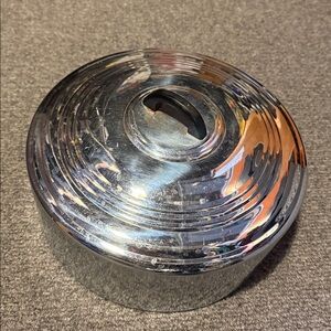 MCM vintage Stainless Steel Cake 10” lid cover Bakelite handle